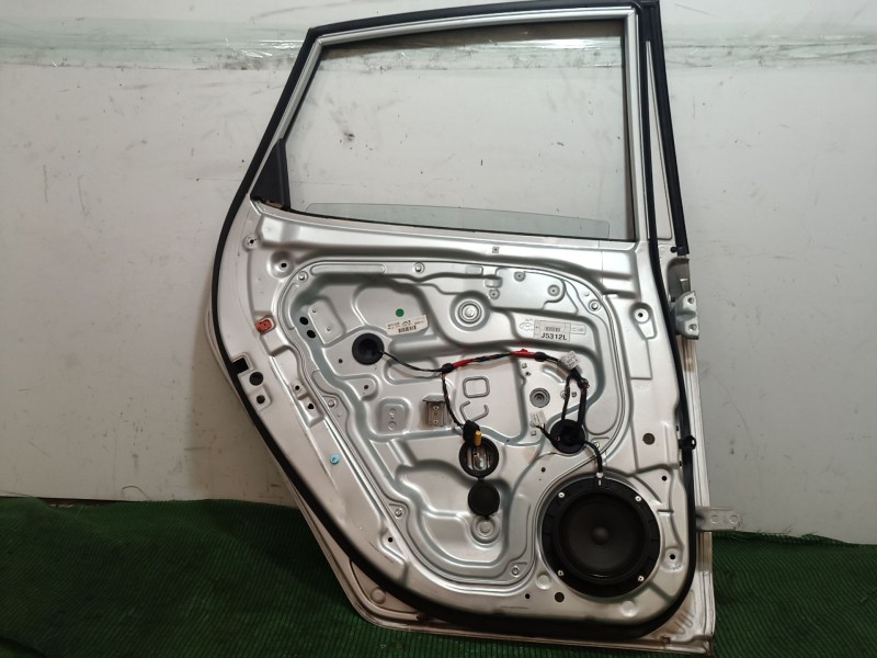 Recambio de puerta trasera izquierda para hyundai i30 (fd) 1.6 referencia OEM IAM   