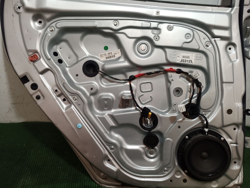 Recambio de puerta trasera izquierda para hyundai i30 (fd) 1.6 referencia OEM IAM   