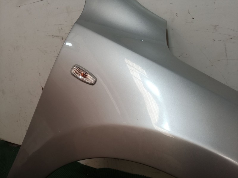 Recambio de aleta delantera derecha para hyundai i30 (fd) 1.6 referencia OEM IAM   