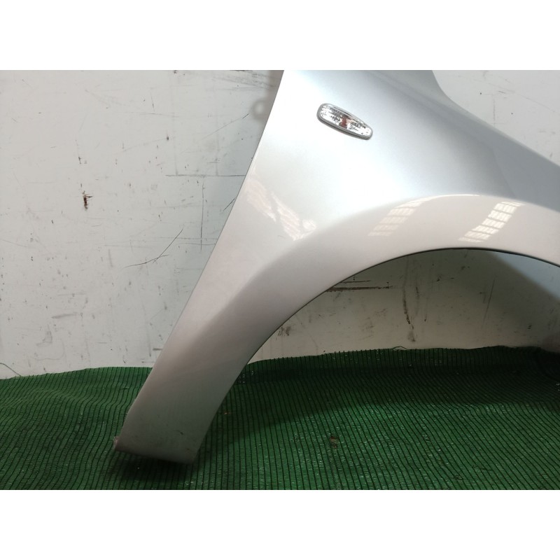 Recambio de aleta delantera derecha para hyundai i30 (fd) 1.6 referencia OEM IAM   