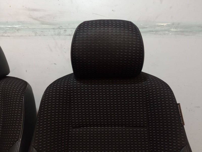Recambio de juego asientos completo para hyundai i30 (fd) 1.6 referencia OEM IAM   