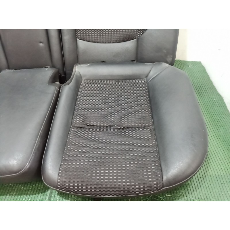 Recambio de juego asientos completo para hyundai i30 (fd) 1.6 referencia OEM IAM   