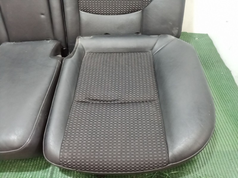 Recambio de juego asientos completo para hyundai i30 (fd) 1.6 referencia OEM IAM   