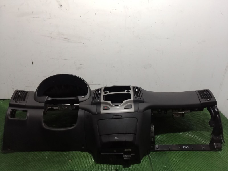 Recambio de salpicadero para hyundai i30 (fd) 1.6 referencia OEM IAM   