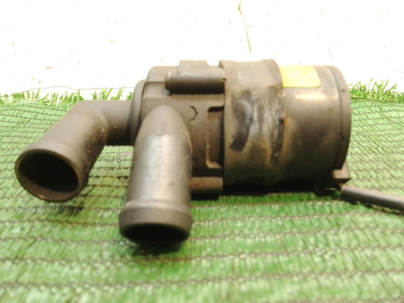 Recambio de bomba agua para volkswagen touran (1t1, 1t2) 2.0 tdi 16v referencia OEM IAM 9006333D 9684021C 04006