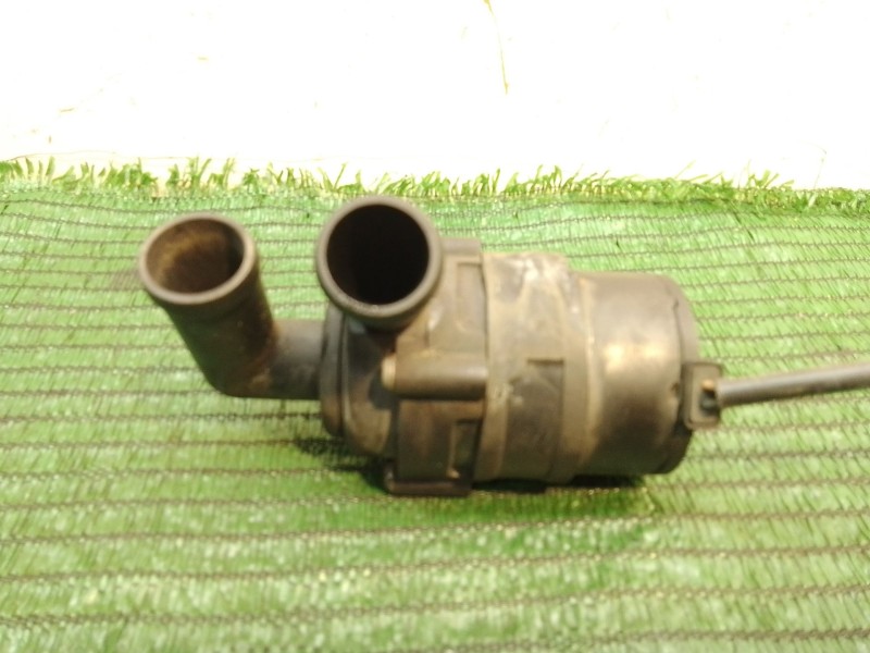 Recambio de bomba agua para volkswagen touran (1t1, 1t2) 2.0 tdi 16v referencia OEM IAM 9006333D 9684021C 04006