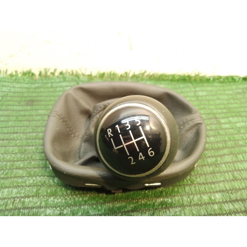 Recambio de pomo palanca cambio para volkswagen touran (1t1, 1t2) 2.0 tdi 16v referencia OEM IAM 1T0711456 1T0711113AEUTG 407065