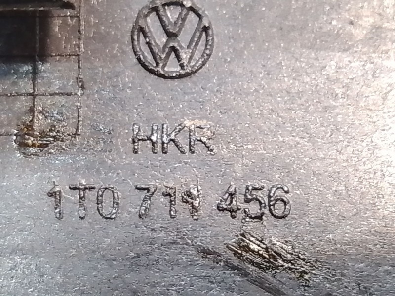 Recambio de pomo palanca cambio para volkswagen touran (1t1, 1t2) 2.0 tdi 16v referencia OEM IAM 1T0711456 1T0711113AEUTG 407065