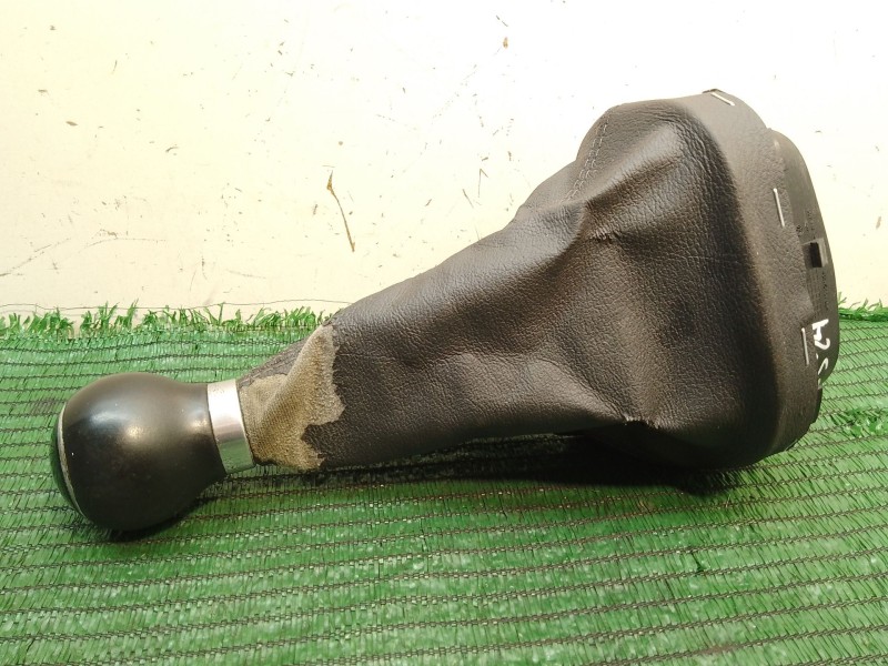 Recambio de pomo palanca cambio para volkswagen touran (1t1, 1t2) 2.0 tdi 16v referencia OEM IAM 1T0711456 1T0711113AEUTG 407065