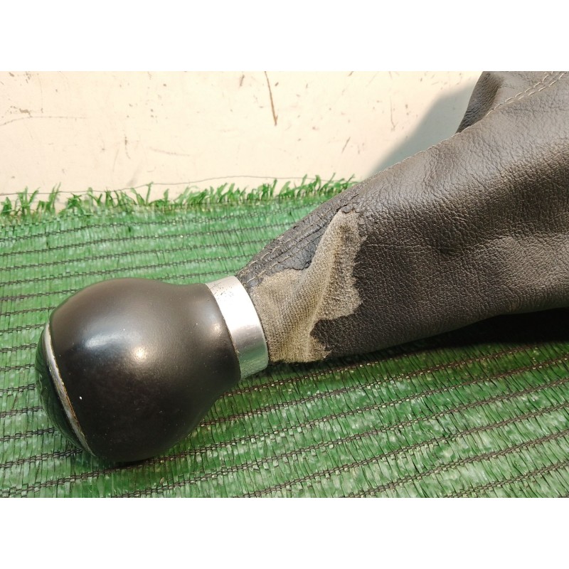 Recambio de pomo palanca cambio para volkswagen touran (1t1, 1t2) 2.0 tdi 16v referencia OEM IAM 1T0711456 1T0711113AEUTG 407065