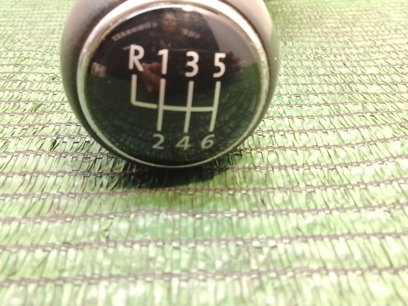 Recambio de pomo palanca cambio para volkswagen touran (1t1, 1t2) 2.0 tdi 16v referencia OEM IAM 1T0711456 1T0711113AEUTG 407065