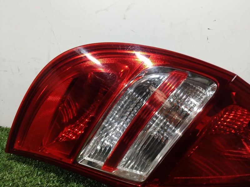 Recambio de piloto trasero izquierdo para hyundai i30 (fd) 1.6 referencia OEM IAM 924012L0 924012L0 924012L0