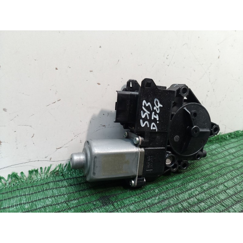 Recambio de motor elevalunas delantero izquierdo para hyundai i30 (fd) 1.6 referencia OEM IAM   