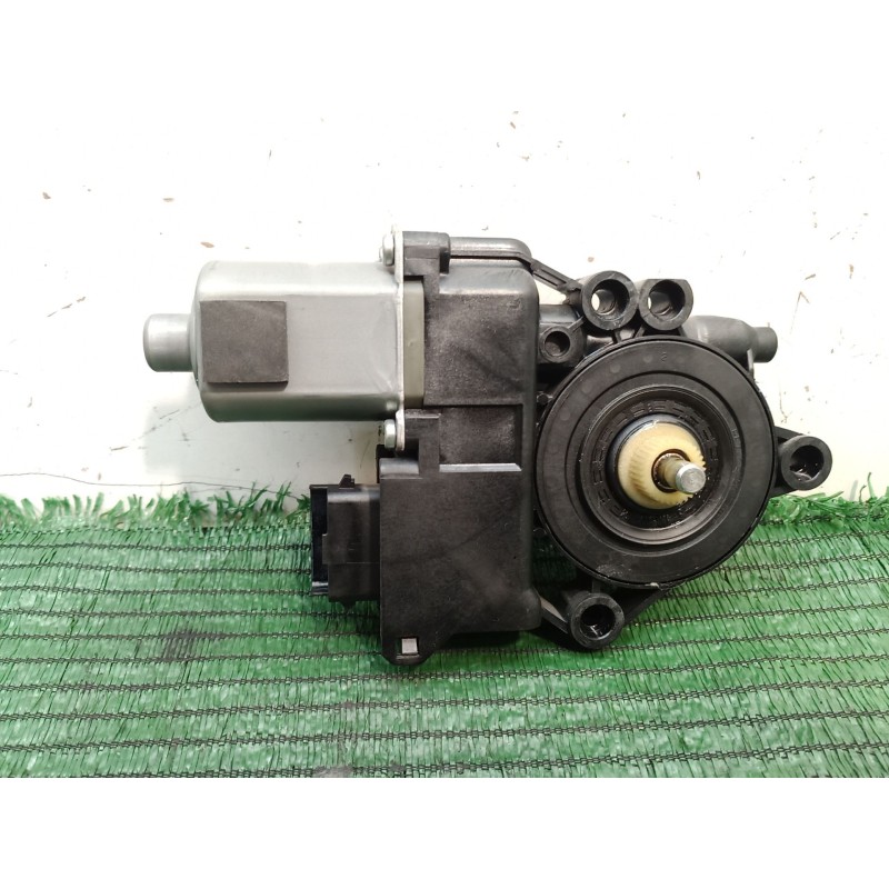 Recambio de motor elevalunas delantero izquierdo para hyundai i30 (fd) 1.6 referencia OEM IAM   