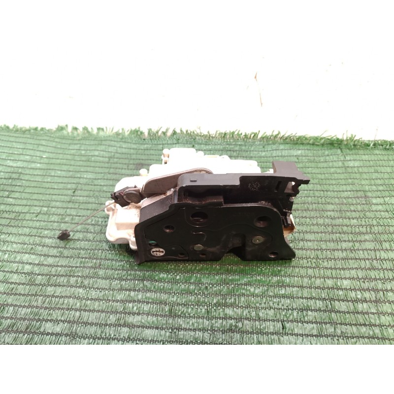 Recambio de cerradura puerta delantera derecha para seat altea (5p1) 1.9 tdi referencia OEM IAM   