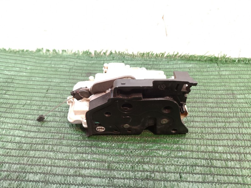 Recambio de cerradura puerta delantera derecha para seat altea (5p1) 1.9 tdi referencia OEM IAM   