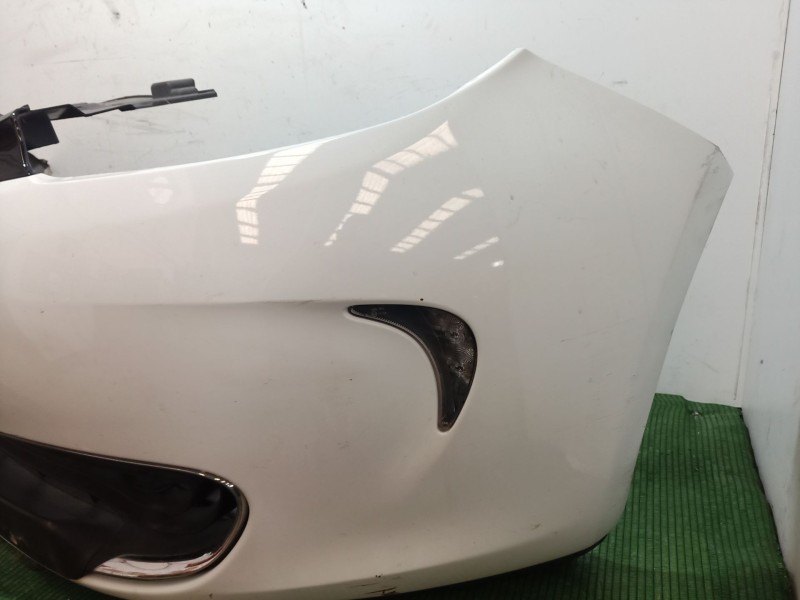 Recambio de paragolpes delantero para renault zoe 2014 referencia OEM IAM   