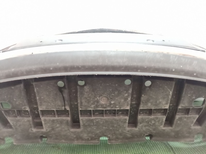 Recambio de paragolpes delantero para renault zoe 2014 referencia OEM IAM   