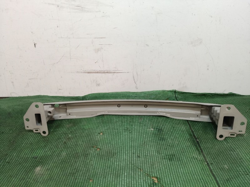 Recambio de refuerzo paragolpes delantero para renault zoe 2014 referencia OEM IAM   