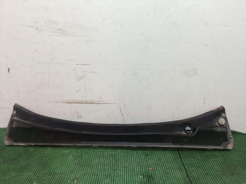 Recambio de torpedo para renault zoe 2014 referencia OEM IAM 668118 668118 668118