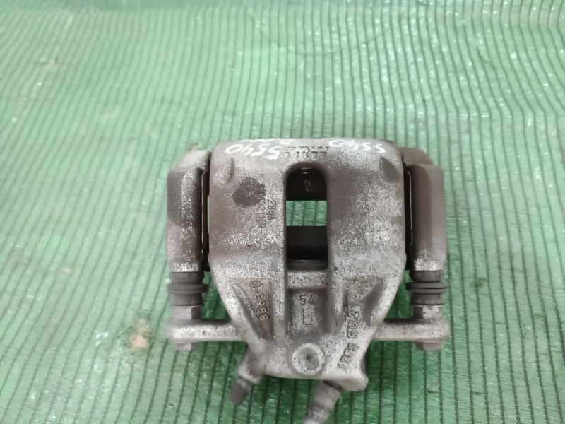 Recambio de pinza freno delantera izquierda para renault zoe 2014 referencia OEM IAM 8863D 8863D 8863D