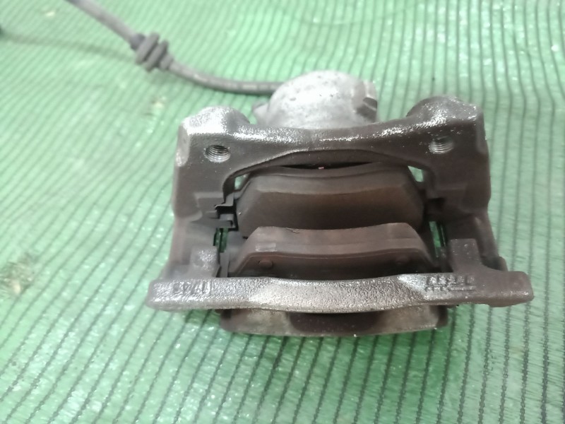 Recambio de pinza freno delantera izquierda para renault zoe 2014 referencia OEM IAM 8863D 8863D 8863D