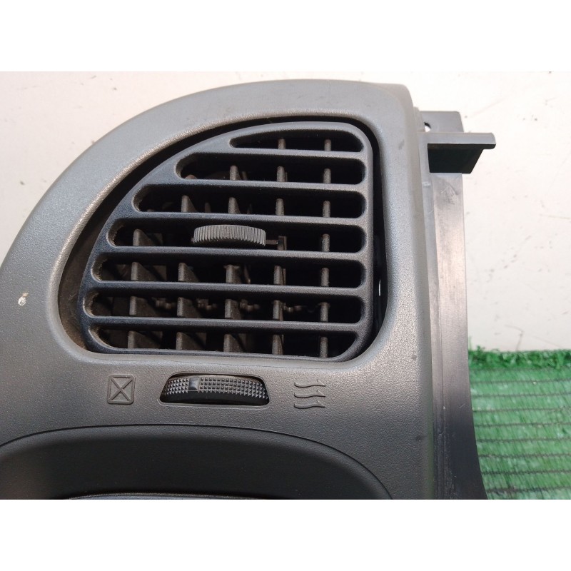 Recambio de rejilla aireadora para ford transit furgoneta (fa_ _) 2.0 di (fae_, faf_, fag_) referencia OEM IAM YC15V044B79 04052