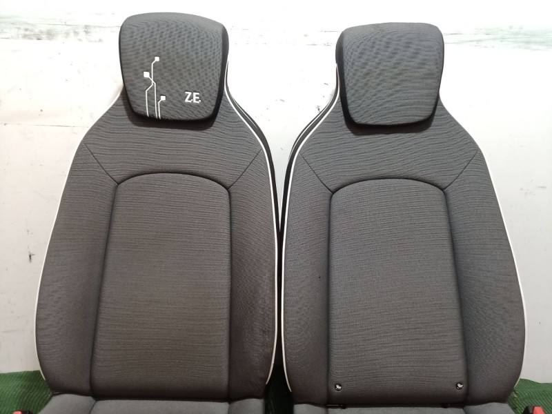 Recambio de juego de asientos completo para renault zoe 2014 referencia OEM IAM   