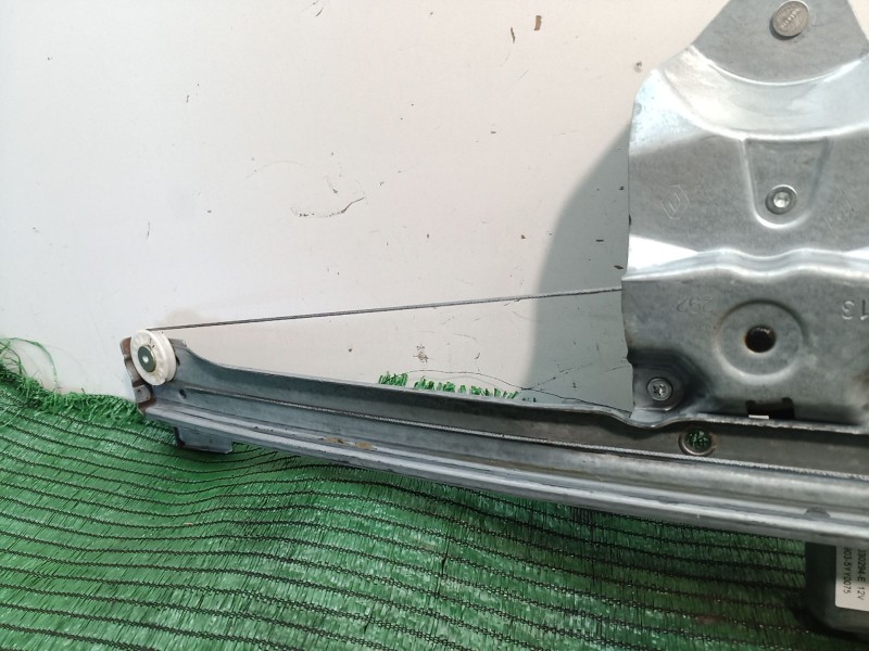 Recambio de elevalunas delantero derecho para renault zoe 2014 referencia OEM IAM   