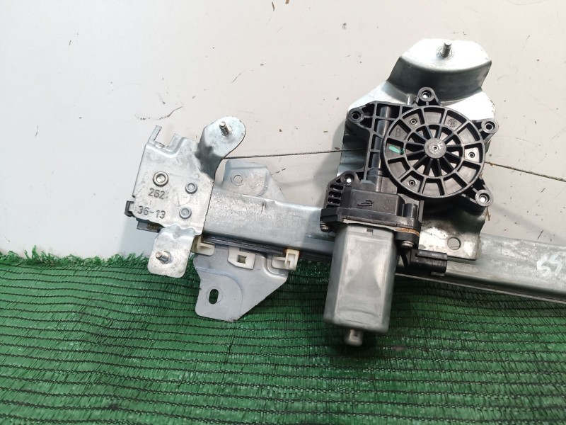 Recambio de elevalunas trasero izquierdo para renault zoe 2014 referencia OEM IAM   