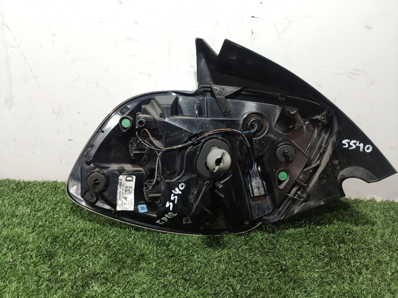 Recambio de piloto trasero derecho para renault zoe 2014 referencia OEM IAM   