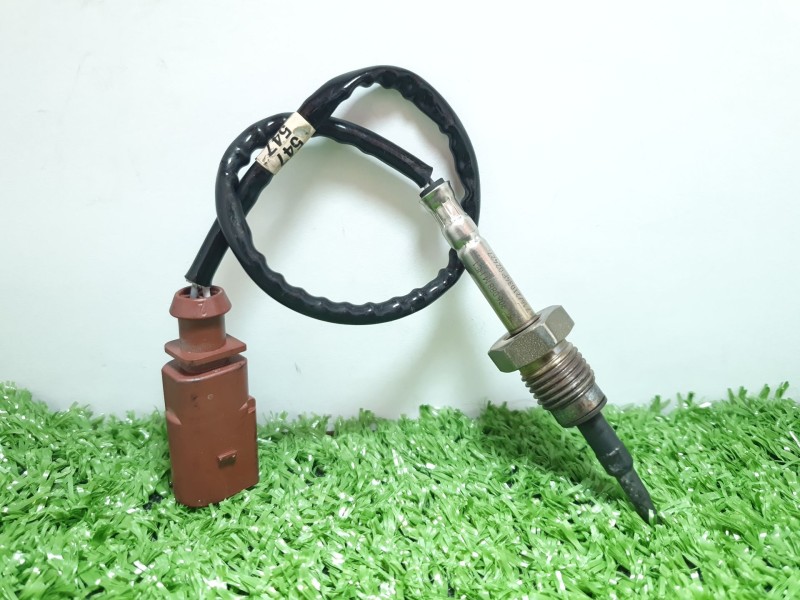 Recambio de sensor para volkswagen caddy v skn / bbdtrex0 2.0 tdi 102cv / 75kw referencia OEM IAM   