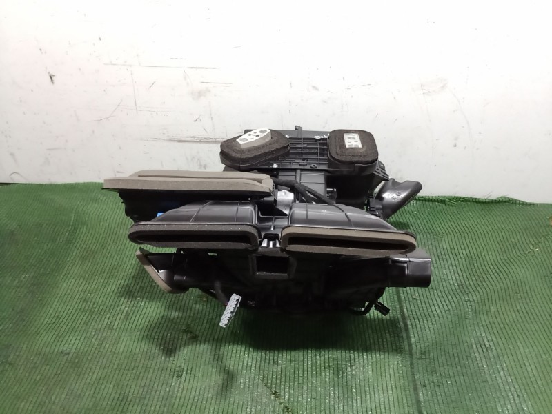 Recambio de calefaccion entera normal para renault zoe 2014 referencia OEM IAM   