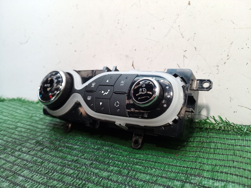 Recambio de mando climatizador para renault zoe 2014 referencia OEM IAM   