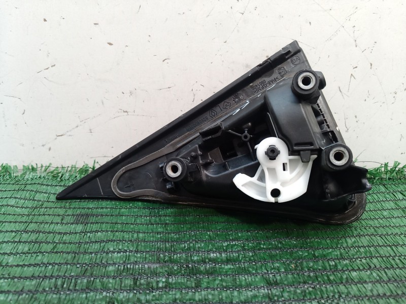 Recambio de maneta exterior trasera izquierda para renault zoe 2014 referencia OEM IAM   