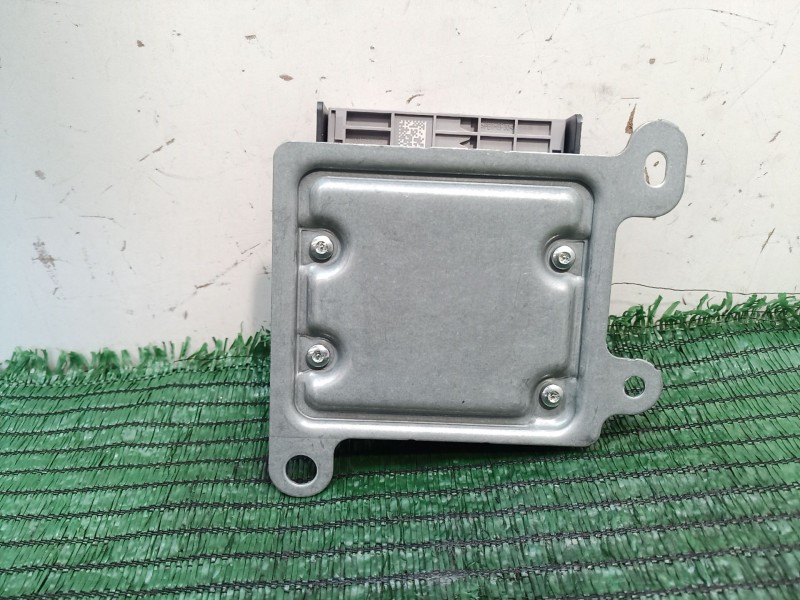 Recambio de centralita airbag para renault zoe 2014 referencia OEM IAM 985104074R 985104074R 985104074R