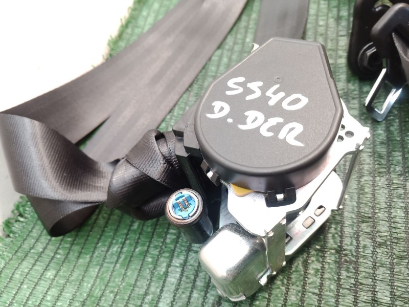 Recambio de cinturon seguridad delantero derecho para renault zoe 2014 referencia OEM IAM 868841701R 868841701R 868841701R