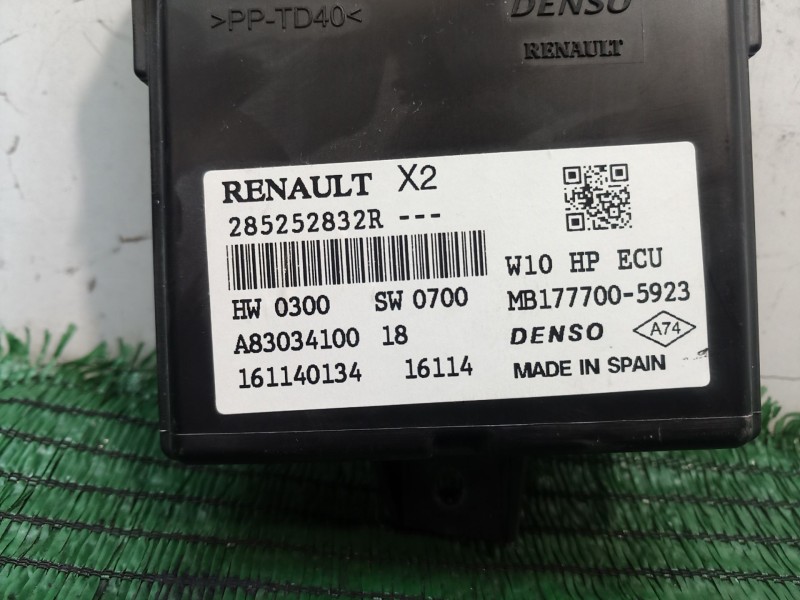 Recambio de modulo electronico para renault zoe 2014 referencia OEM IAM 285252832R 285252832R 285252832R