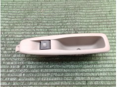Recambio de mando elevalunas trasero izquierdo para renault zoe 2014 referencia OEM IAM 829614619R 829614619R 829614619R