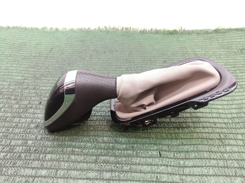 Recambio de palanca cambio para renault zoe 2014 referencia OEM IAM SINREF SIN REF SIN REF