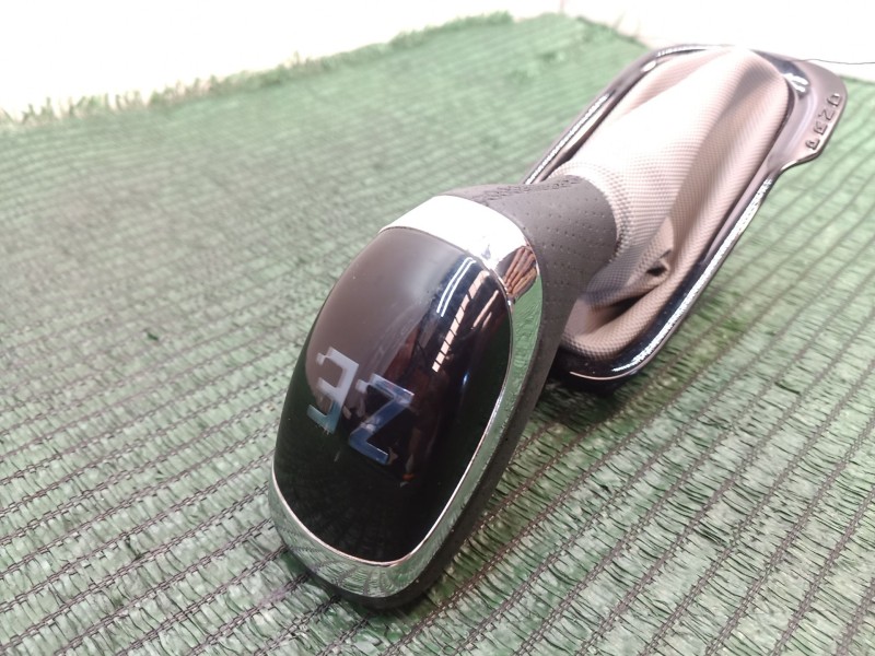 Recambio de palanca cambio para renault zoe 2014 referencia OEM IAM SINREF SIN REF SIN REF