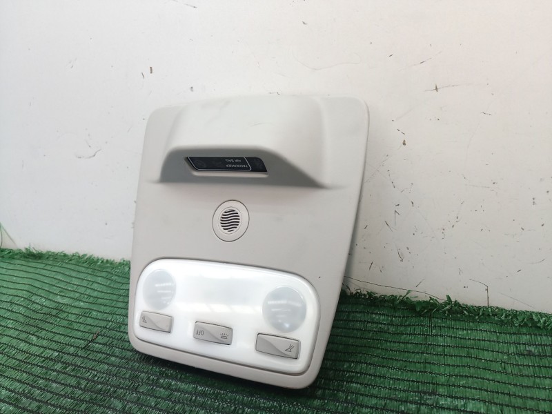 Recambio de luz interior para renault zoe 2014 referencia OEM IAM 248804435R 248804435R 248804435R