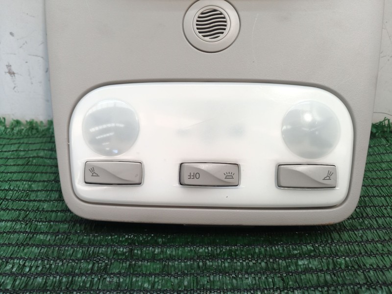 Recambio de luz interior para renault zoe 2014 referencia OEM IAM 248804435R 248804435R 248804435R