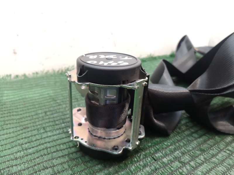 Recambio de cinturon seguridad trasero derecho para renault zoe 2014 referencia OEM IAM   