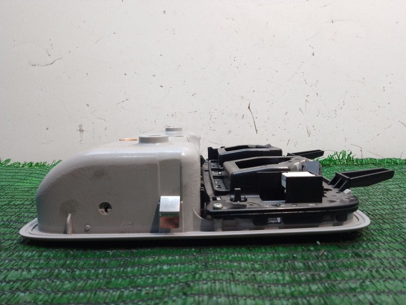 Recambio de luz interior para hyundai i30 (fd) 1.6 referencia OEM IAM 928002LXXX 928002LXXX 928002LXXX
