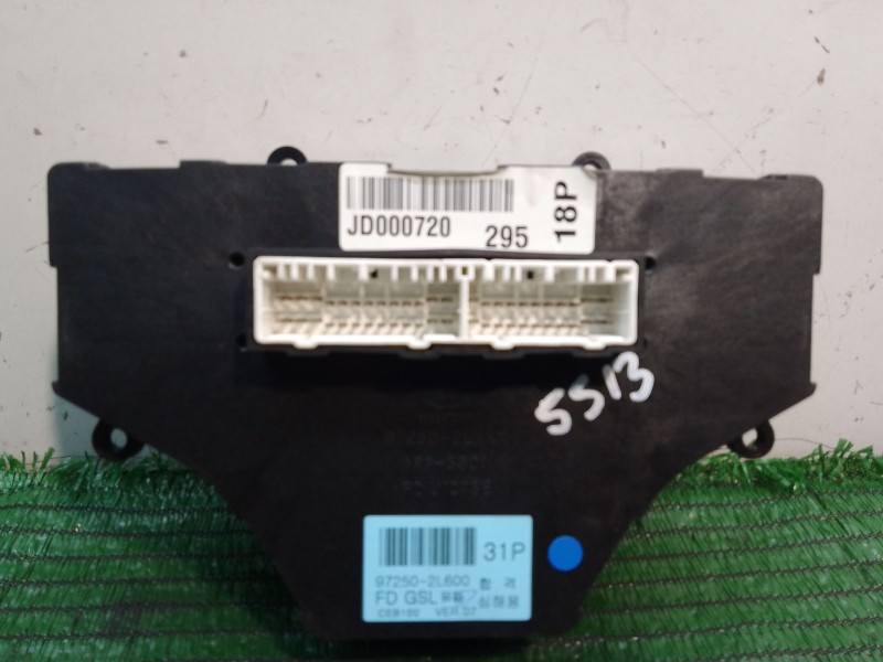 Recambio de mando climatizador para hyundai i30 (fd) 1.6 referencia OEM IAM 972502L600 972502L600 JD000720