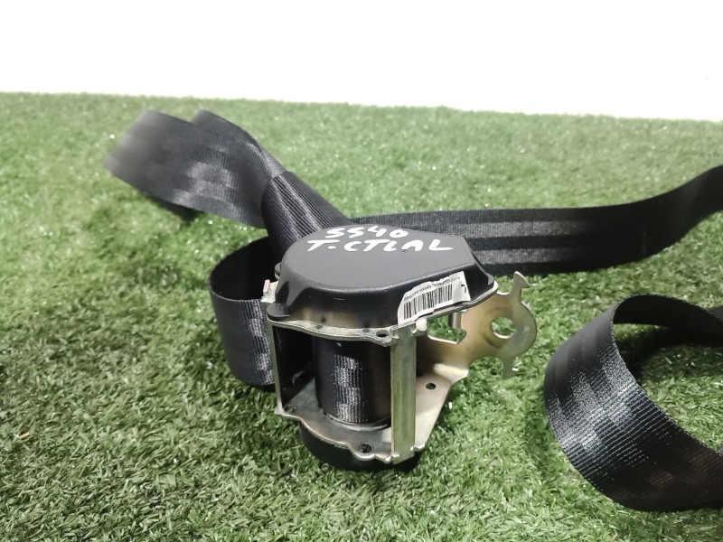 Recambio de cinturon seguridad trasero central para renault zoe 2014 referencia OEM IAM   