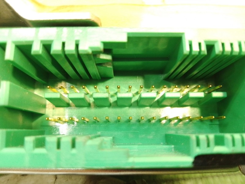 Recambio de centralita airbag para hyundai i30 (fd) 1.6 referencia OEM IAM 959102L030 959102L030 2LEHBV4X110169