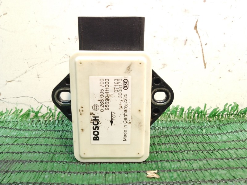 Recambio de sensor para hyundai i30 (fd) 1.6 referencia OEM IAM 0265005700 071033008170 956901H000