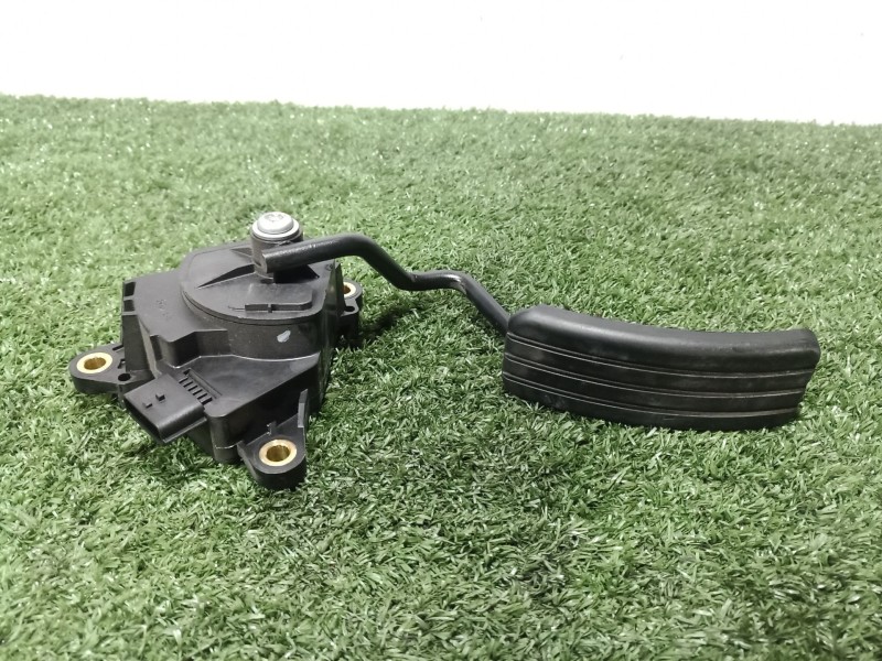 Recambio de pedal acelerador para renault zoe 2014 referencia OEM IAM 180026336R 180026336R 180026336R